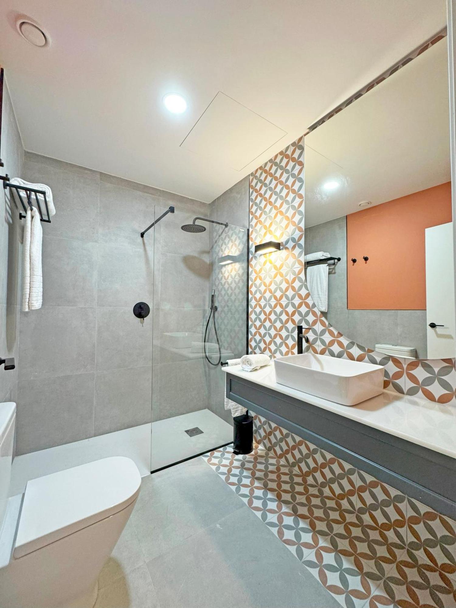 Itc Madrid By Soho Boutique Hotel Exterior foto